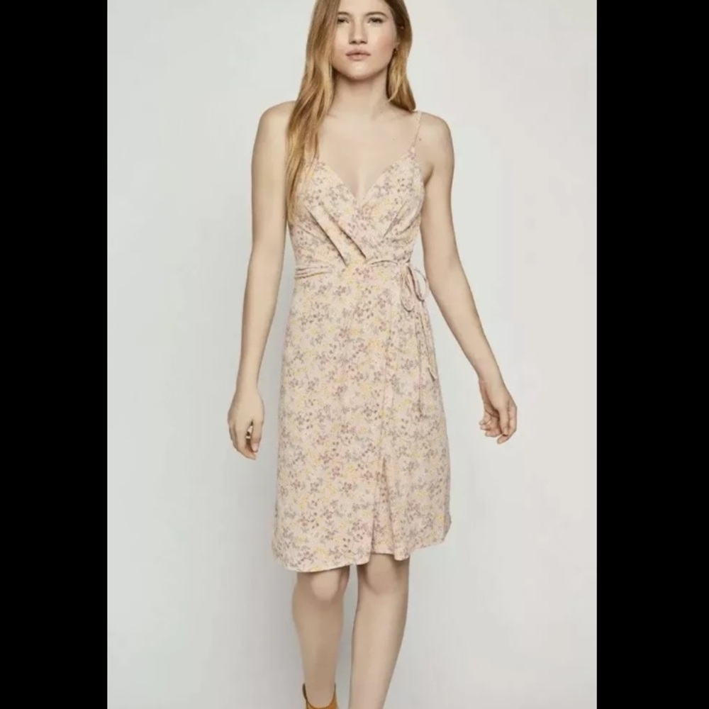 BCBGeneration Pink Floral Wrap Knee Length Dress XXS